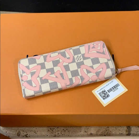 Louis Vuitton TAHITIENNE Clemence Wallet EUC - Picture 3 of 15